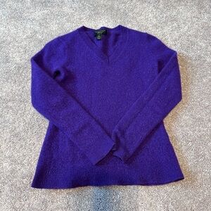 Club Room Luxury SMALL 100% Cashmere Dark Purple Long Sleeve V Neck Shirt